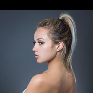 Meet your Posher, Evangeline